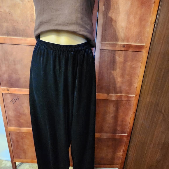 Women's  pants - Picture 5 of 12